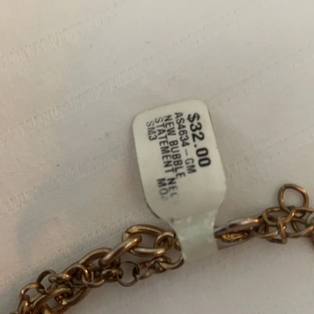 Statement Necklace - Picture 2 of 4